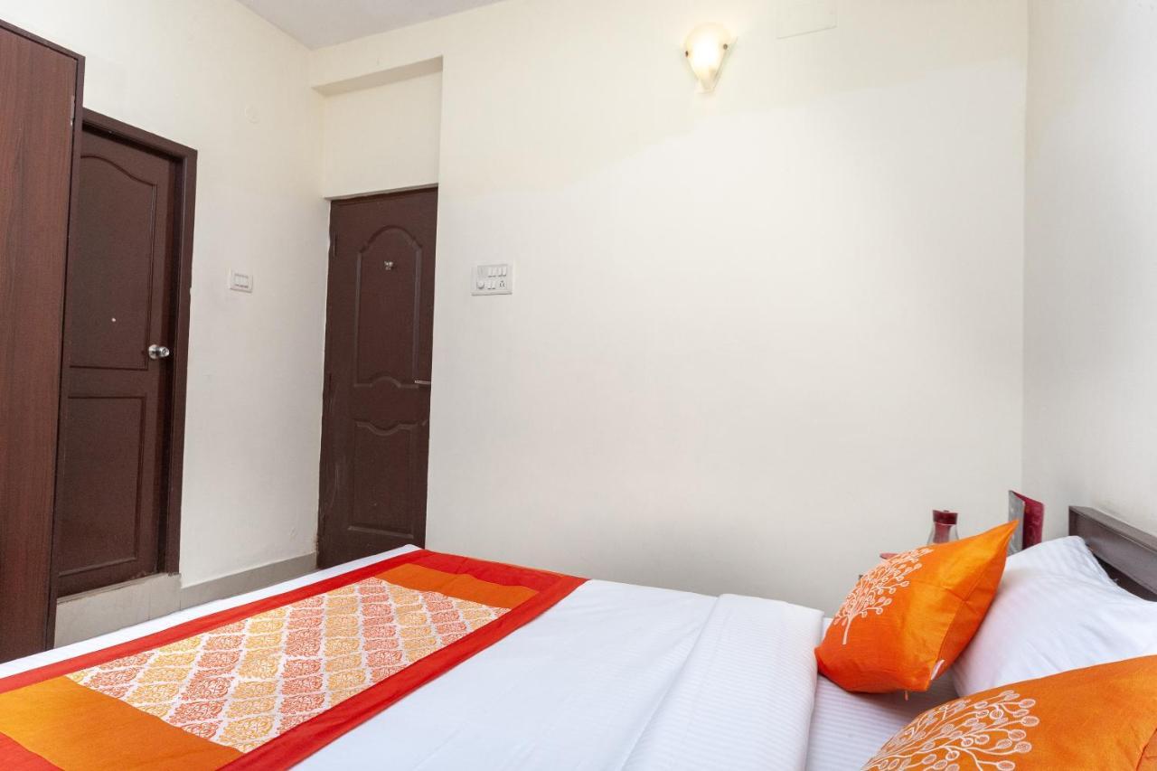 Oyo 22019 Skye Service Apartments Chennai Exterior photo