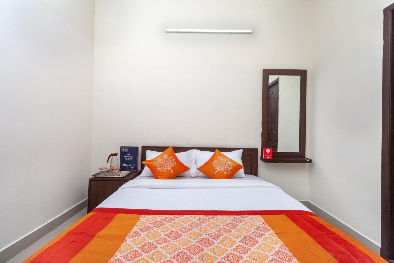 Oyo 22019 Skye Service Apartments Chennai Exterior photo