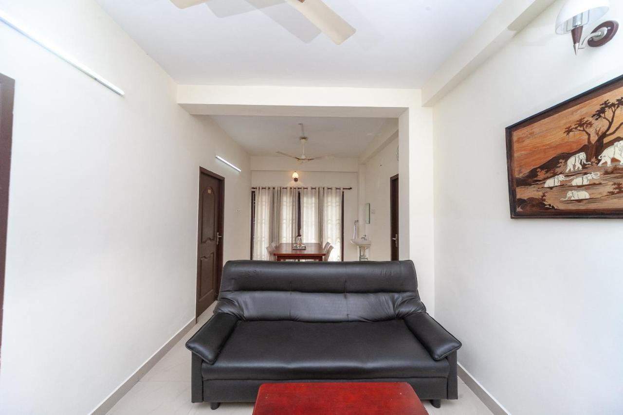 Oyo 22019 Skye Service Apartments Chennai Exterior photo