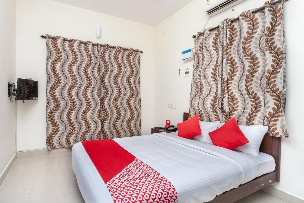 Oyo 22019 Skye Service Apartments Chennai Exterior photo