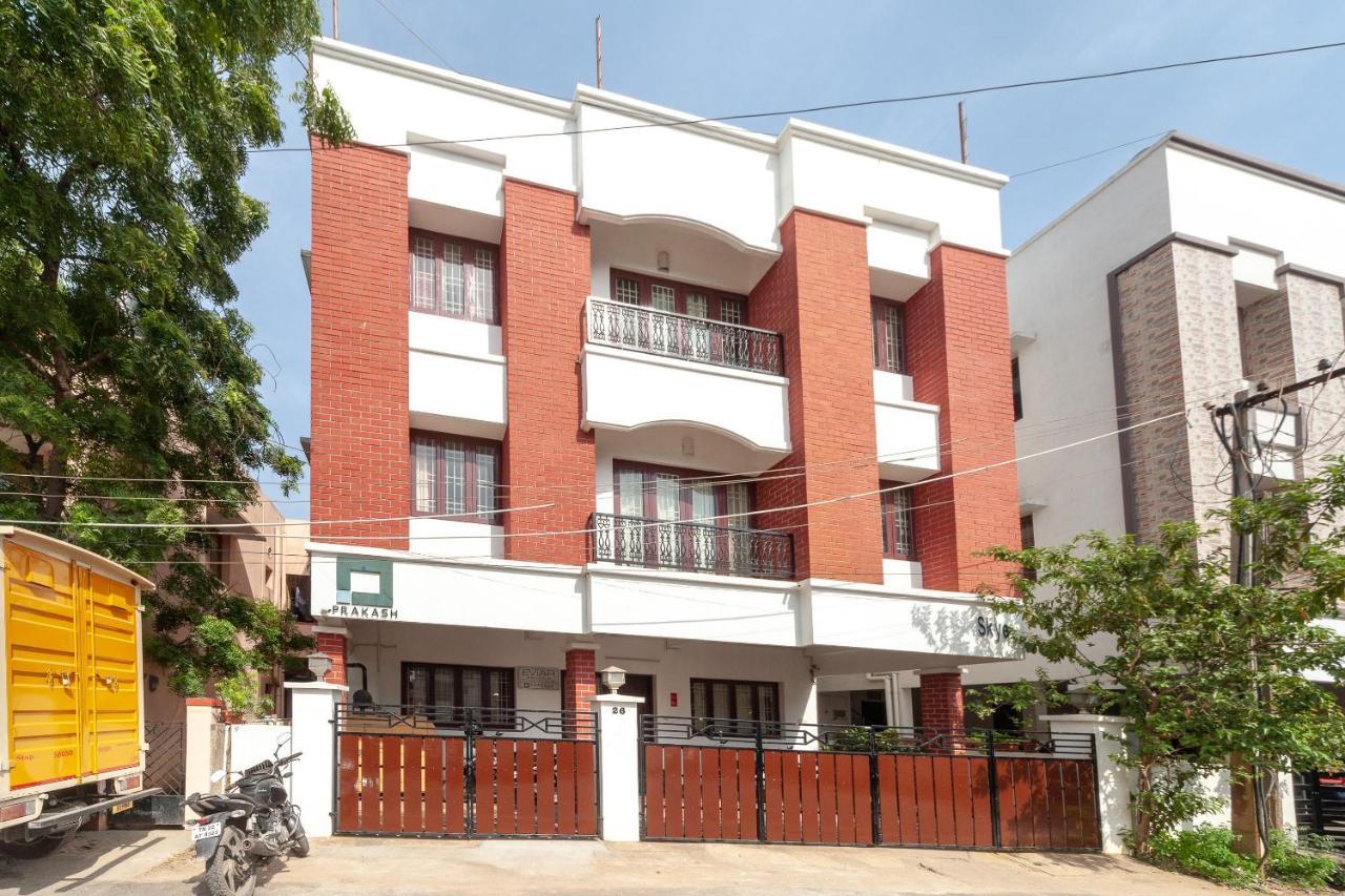 Oyo 22019 Skye Service Apartments Chennai Exterior photo