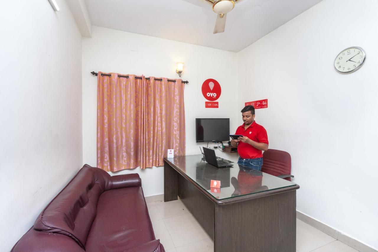 Oyo 22019 Skye Service Apartments Chennai Exterior photo