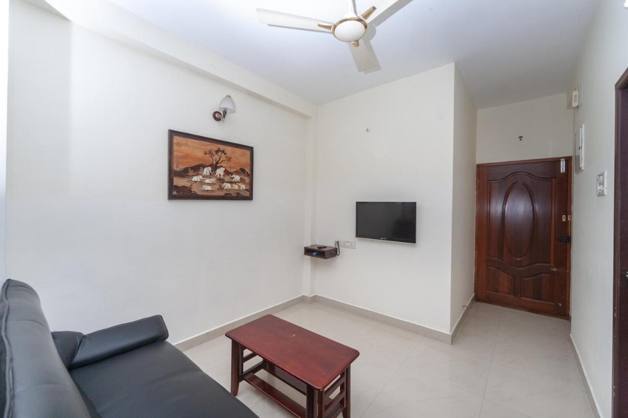 Oyo 22019 Skye Service Apartments Chennai Exterior photo