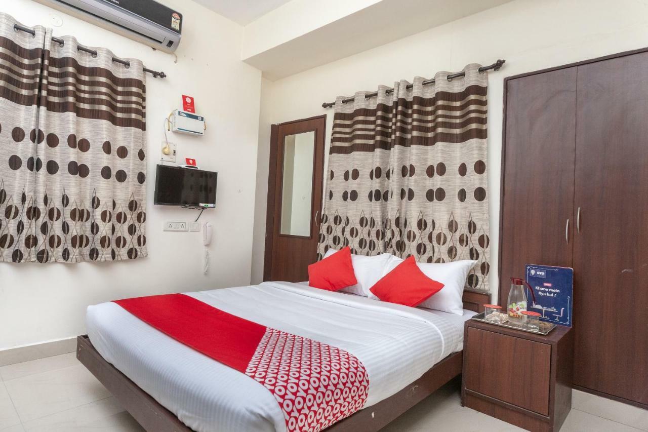 Oyo 22019 Skye Service Apartments Chennai Exterior photo